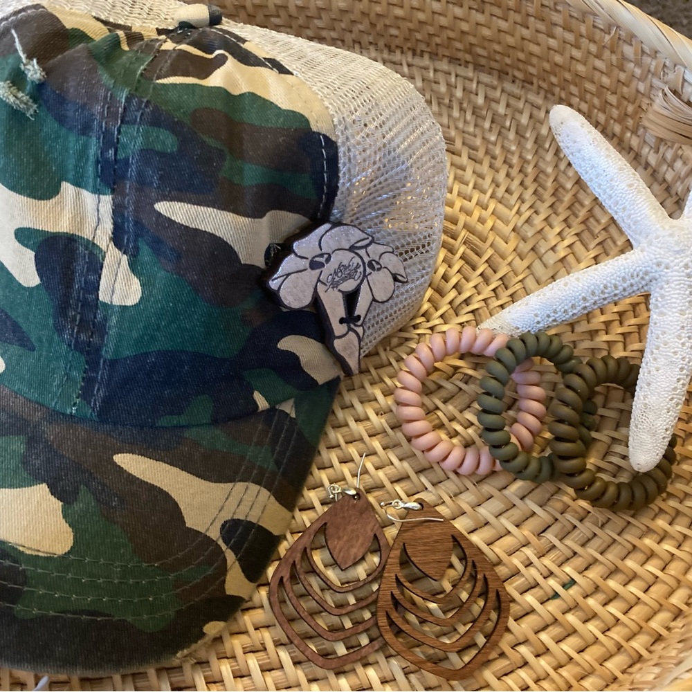Beautiful N8tive Approach Cap w/ Accessories bundle
